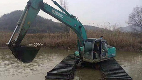 水陆两用挖掘机出租